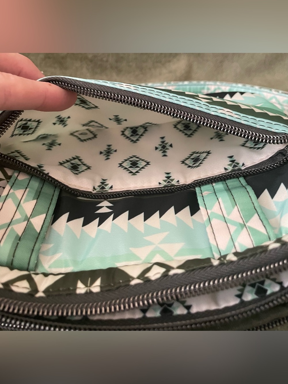 lug Guild Collection Super Coupe 2 Quilted Crossbody Bag - Picture 6 of 8